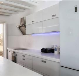 8 Bedroom Villa with Infinity Pool in Fanari on Mykonos, Sleeps 16